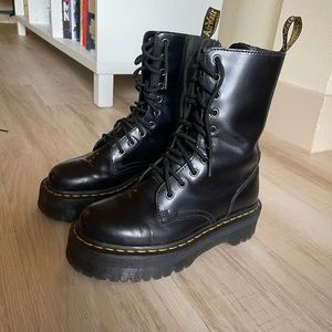 DR MARTEN JADON HI BOOT SMOOTH LEATHER PLATFORMS